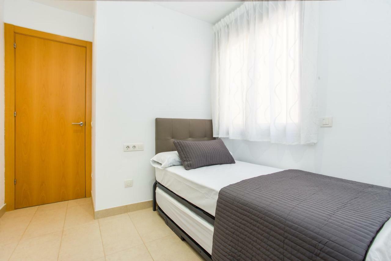 Feriapiso Apartments Palmer L'Hospitalet de Llobregat Esterno foto