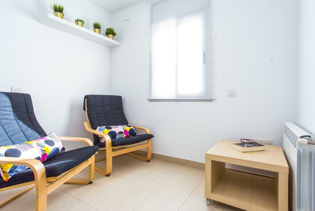 Feriapiso Apartments Palmer L'Hospitalet de Llobregat Esterno foto