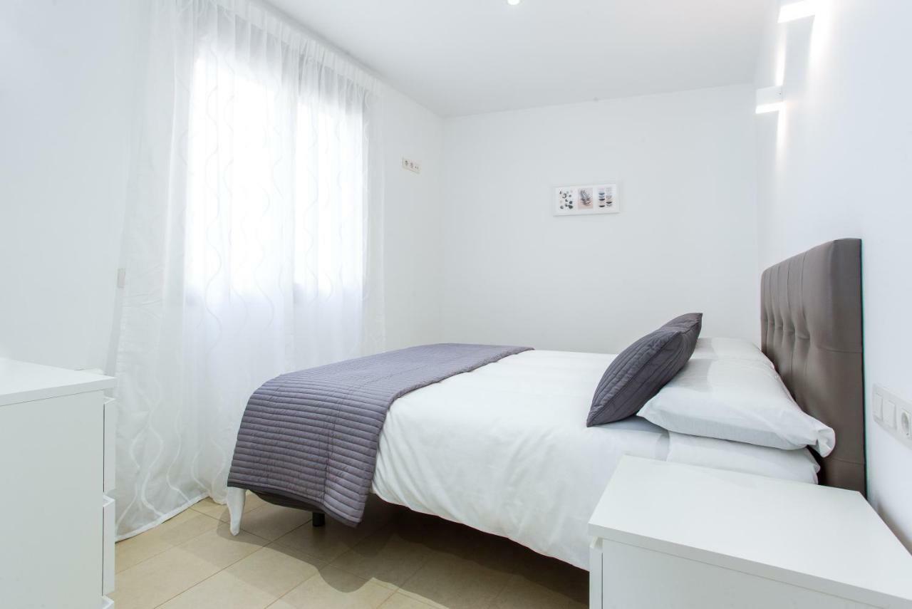 Feriapiso Apartments Palmer L'Hospitalet de Llobregat Esterno foto